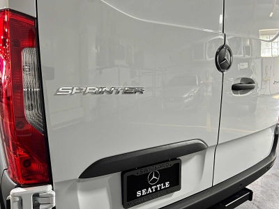 2026 Mercedes-Benz Sprinter 2500 Standard Roof I4 Diesel 144 RWD
