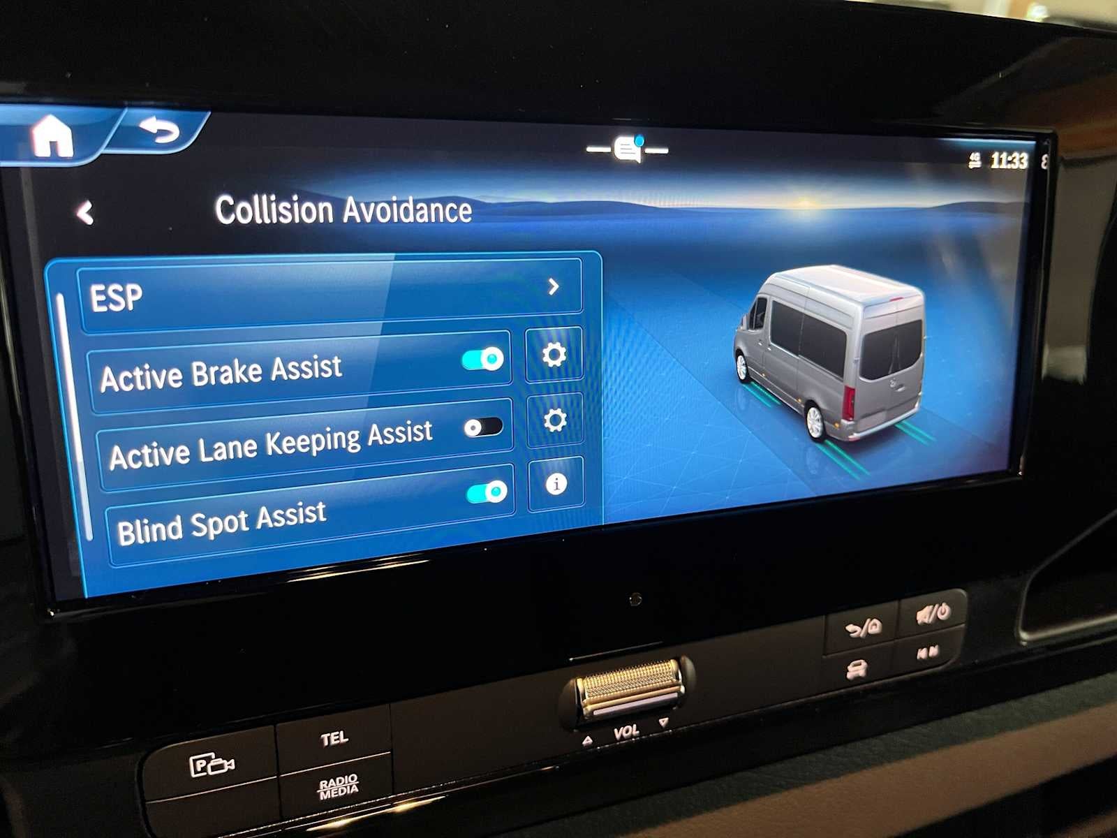 2026 Mercedes-Benz Sprinter 2500 Standard Roof I4 Diesel 144 RWD