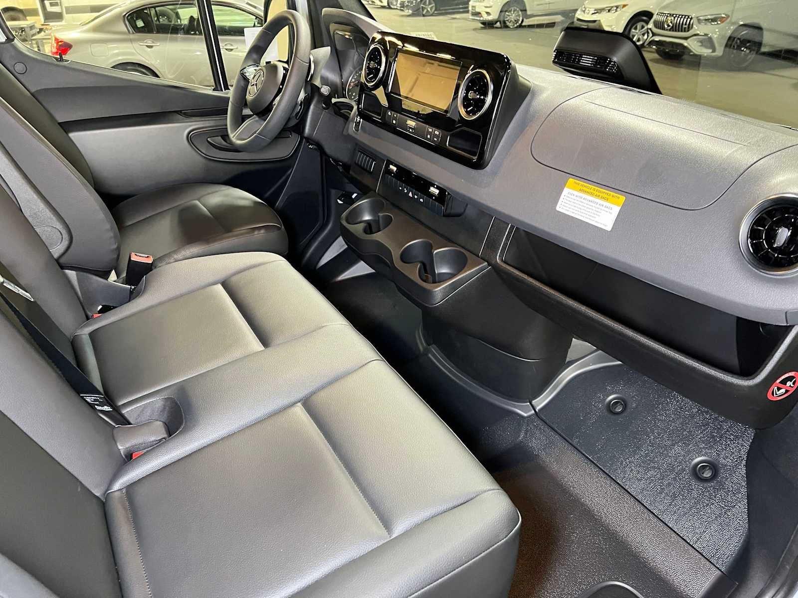 2026 Mercedes-Benz Sprinter 2500 Standard Roof I4 Diesel 144 RWD