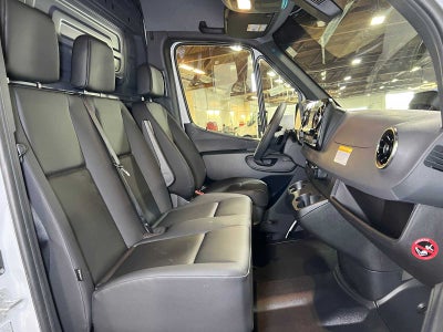 2026 Mercedes-Benz Sprinter 2500 Standard Roof I4 Diesel 144 RWD
