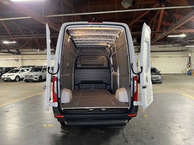 2026 Mercedes-Benz Sprinter 2500 Standard Roof I4 Diesel 144 RWD