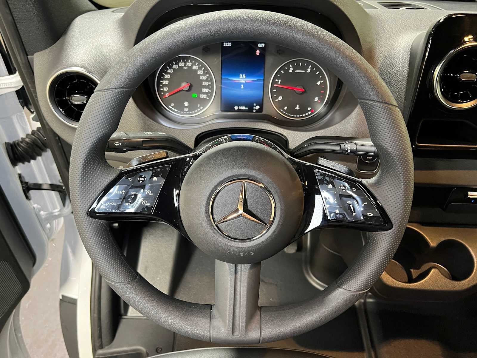 2026 Mercedes-Benz Sprinter 2500 Standard Roof I4 Diesel 144 RWD