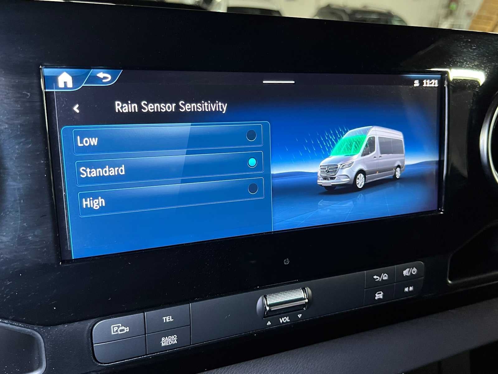 2026 Mercedes-Benz Sprinter 2500 Standard Roof I4 Diesel 144 RWD