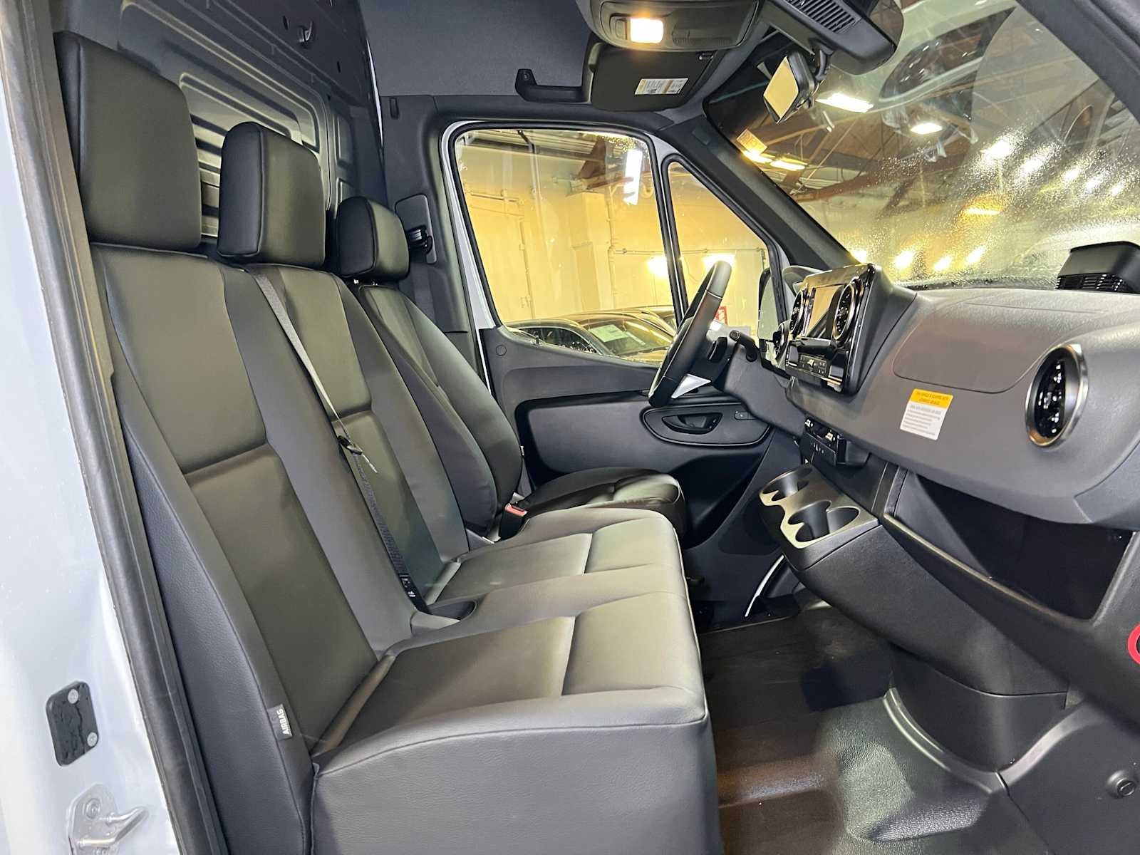 2026 Mercedes-Benz Sprinter Cargo 2500 Standard Roof I4 Diesel 144 RWD