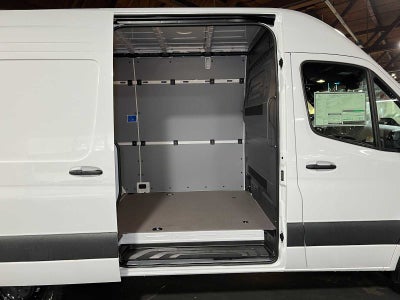 2026 Mercedes-Benz Sprinter Cargo 2500 Standard Roof I4 Diesel 144 RWD