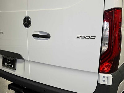 2026 Mercedes-Benz Sprinter Cargo 2500 Standard Roof I4 Diesel 144 RWD