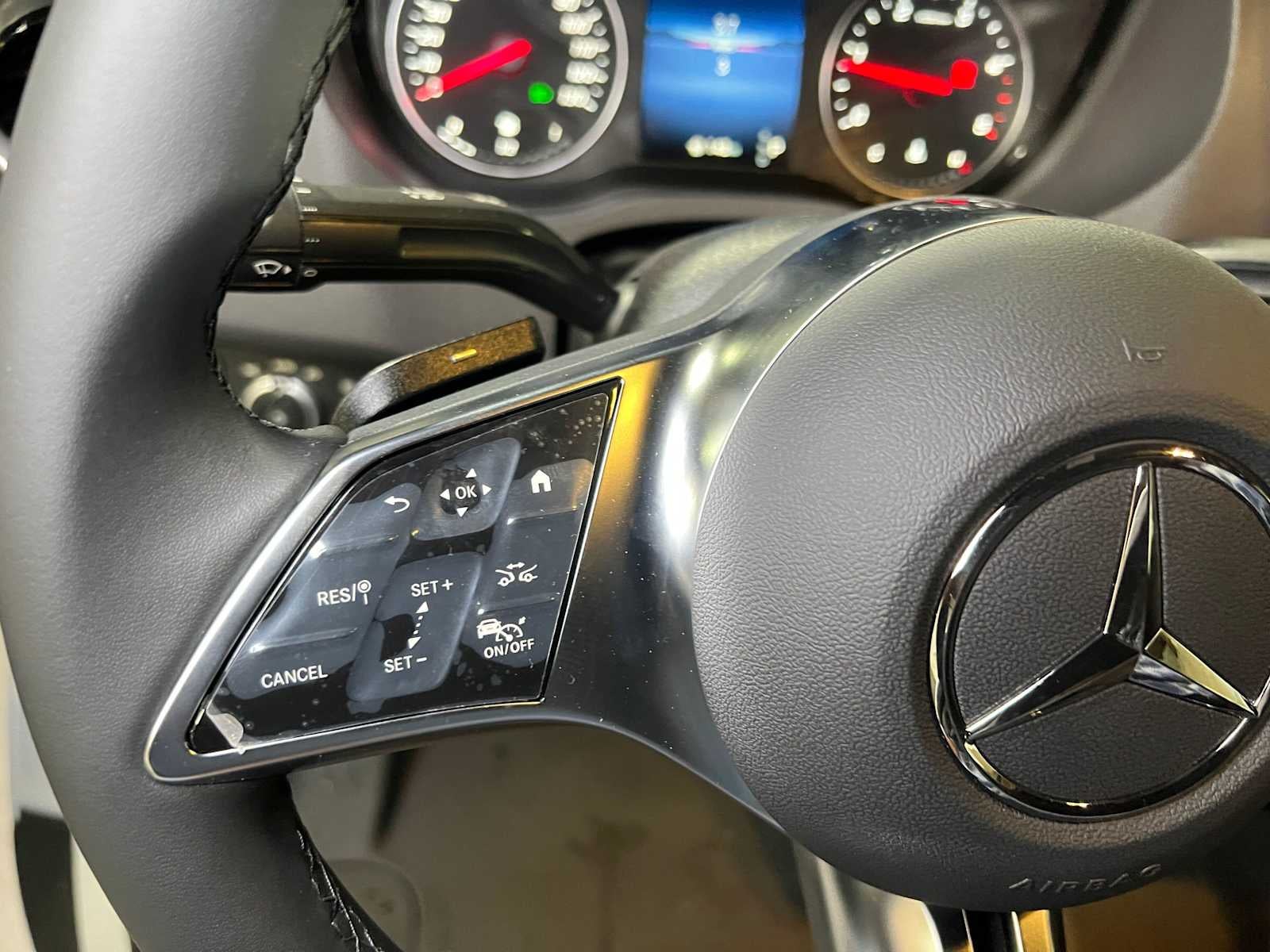 2026 Mercedes-Benz Sprinter Cargo 2500 Standard Roof I4 Diesel 144 RWD