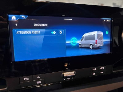 2026 Mercedes-Benz Sprinter Cargo 2500 Standard Roof I4 Diesel 144 RWD