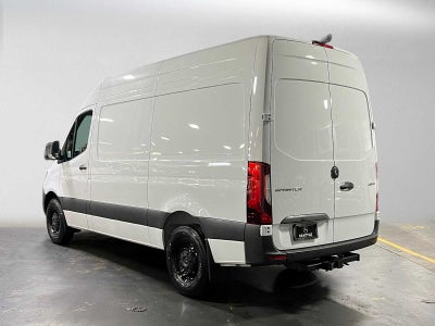 2026 Mercedes-Benz Sprinter Cargo 2500 Standard Roof I4 Diesel 144 RWD