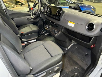 2025 Mercedes-Benz Sprinter Cargo Van 2500 Standard Roof I4 Diesel 144" RWD