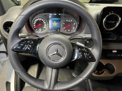 2025 Mercedes-Benz Sprinter Cargo Van 2500 Standard Roof I4 Diesel 144" RWD