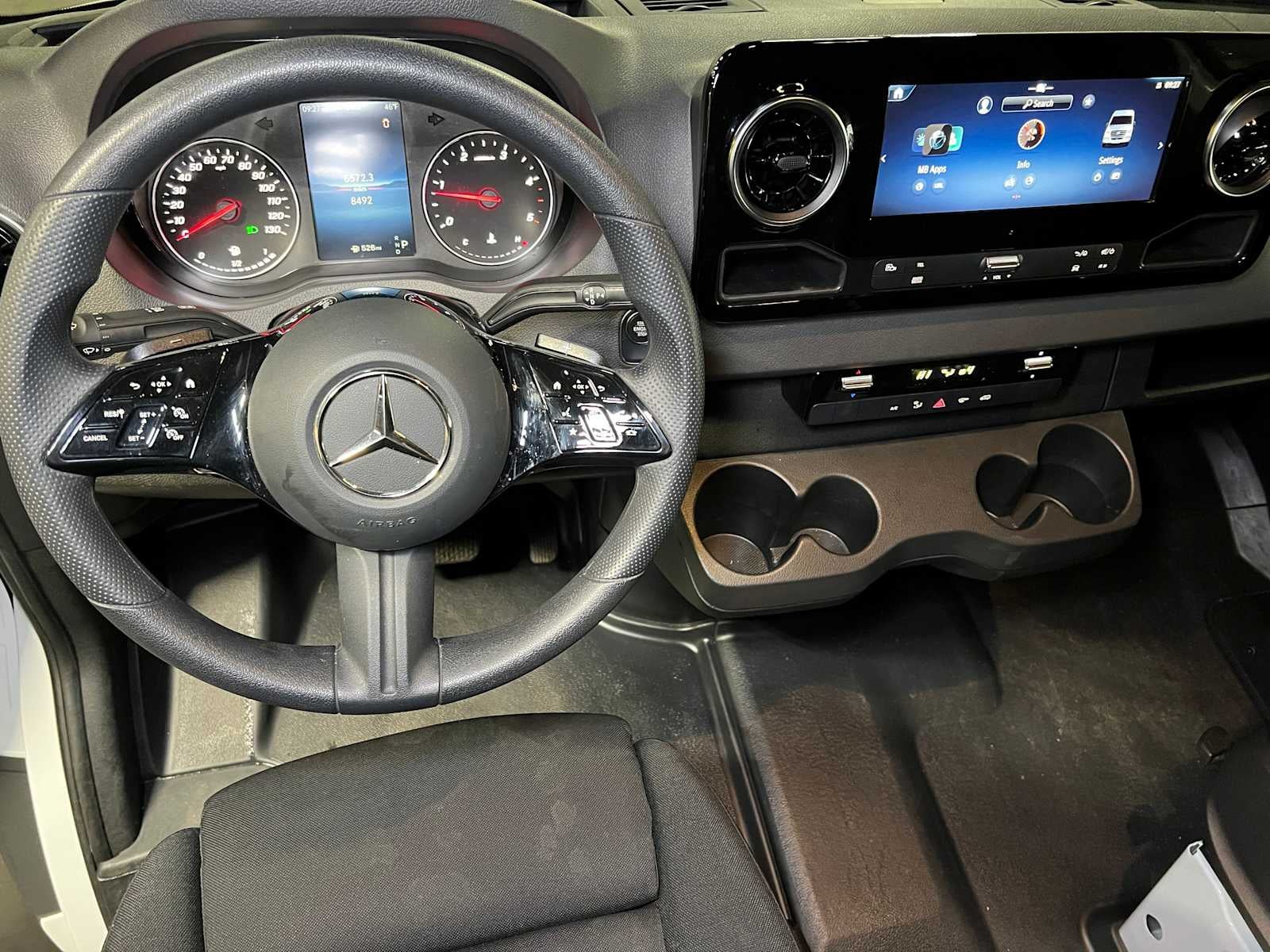 2025 Mercedes-Benz Sprinter Cargo Van 2500 Standard Roof I4 Diesel 144" RWD