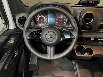 2025 Mercedes-Benz Sprinter Cargo Van 2500 Standard Roof I4 Diesel 144 RWD