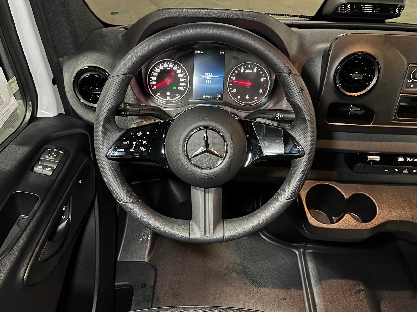 2025 Mercedes-Benz Sprinter Cargo Van 2500 Standard Roof I4 Diesel 144 RWD