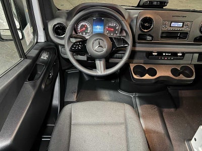 2025 Mercedes-Benz Sprinter Cargo Van 2500 Standard Roof I4 Diesel 144 RWD