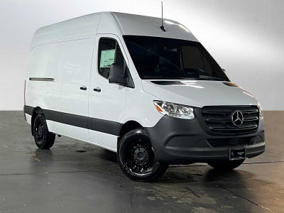 2025 Mercedes-Benz Sprinter Cargo Van 2500 Standard Roof I4 Diesel 144" RWD