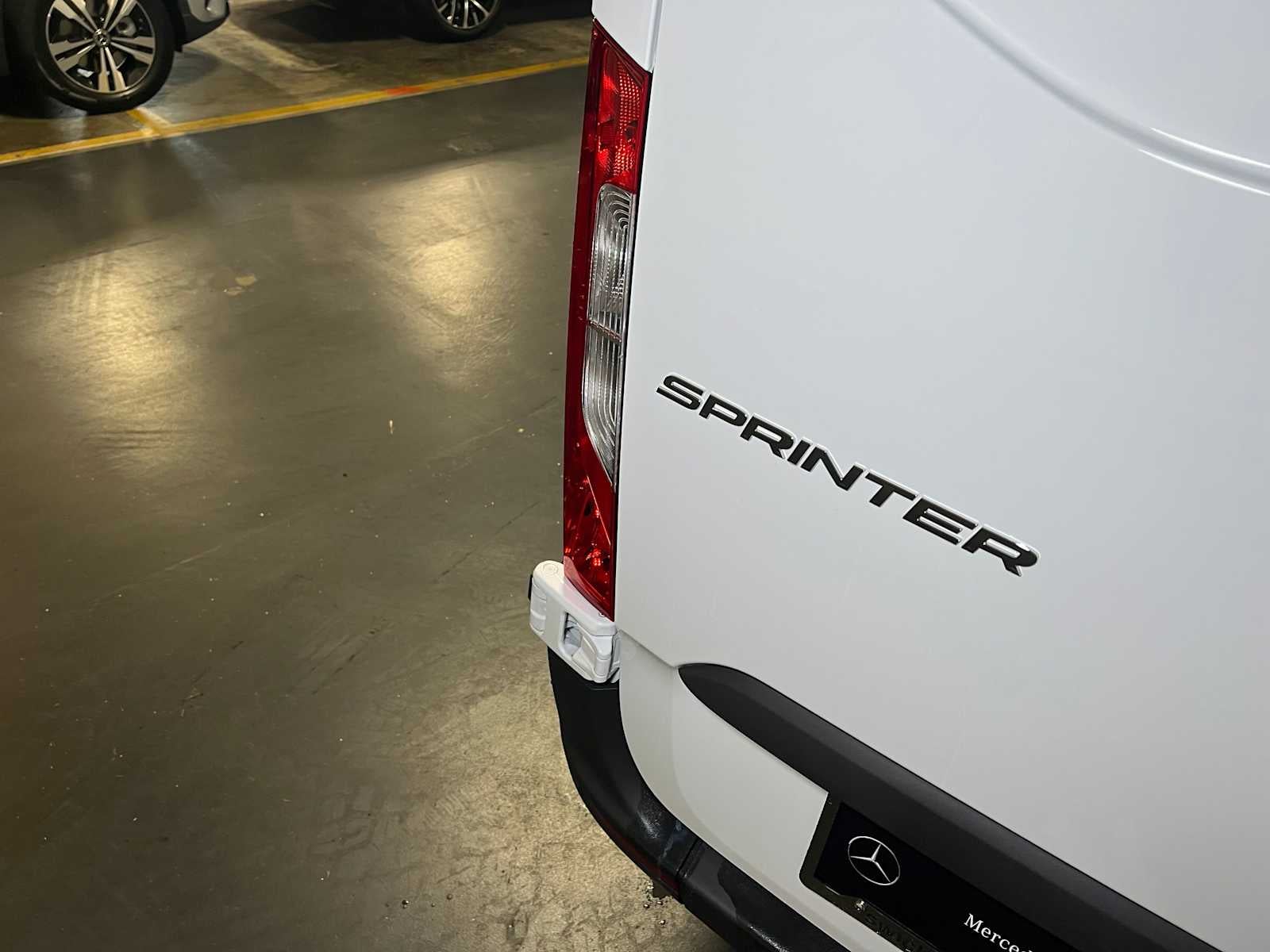 2025 Mercedes-Benz Sprinter Cargo Van 2500 Standard Roof I4 Diesel 144" RWD