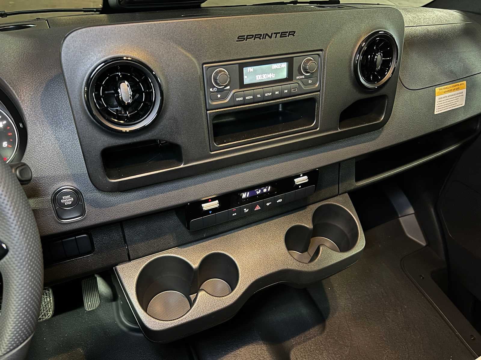 2025 Mercedes-Benz Sprinter Cargo Van 2500 Standard Roof I4 Diesel 144" RWD