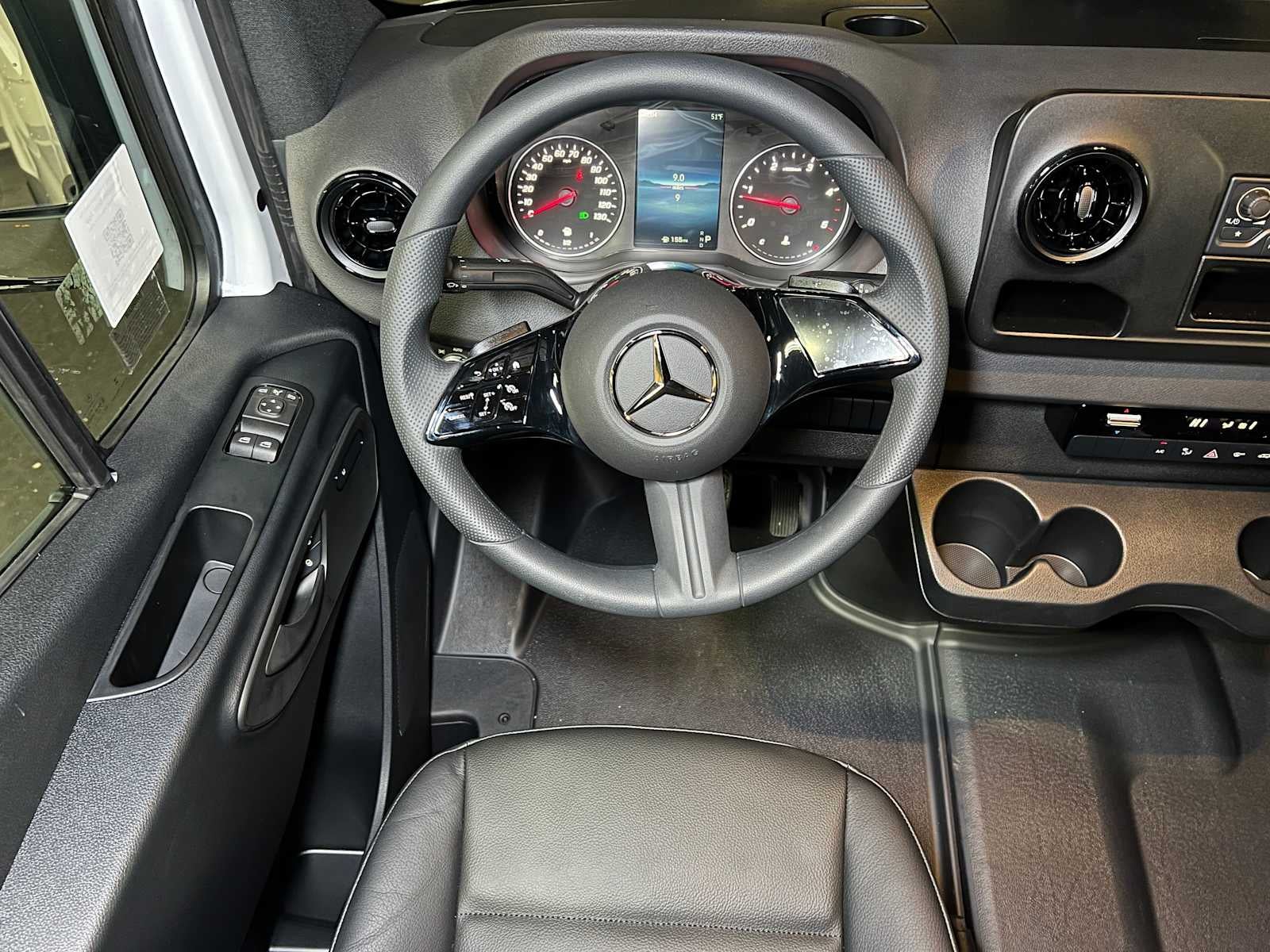 2025 Mercedes-Benz Sprinter Cargo Van 2500 Standard Roof I4 Diesel 144" RWD