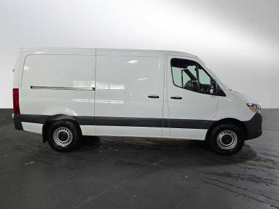 2025 Mercedes-Benz Sprinter Cargo Van 2500 Standard Roof I4 Diesel 144 RWD