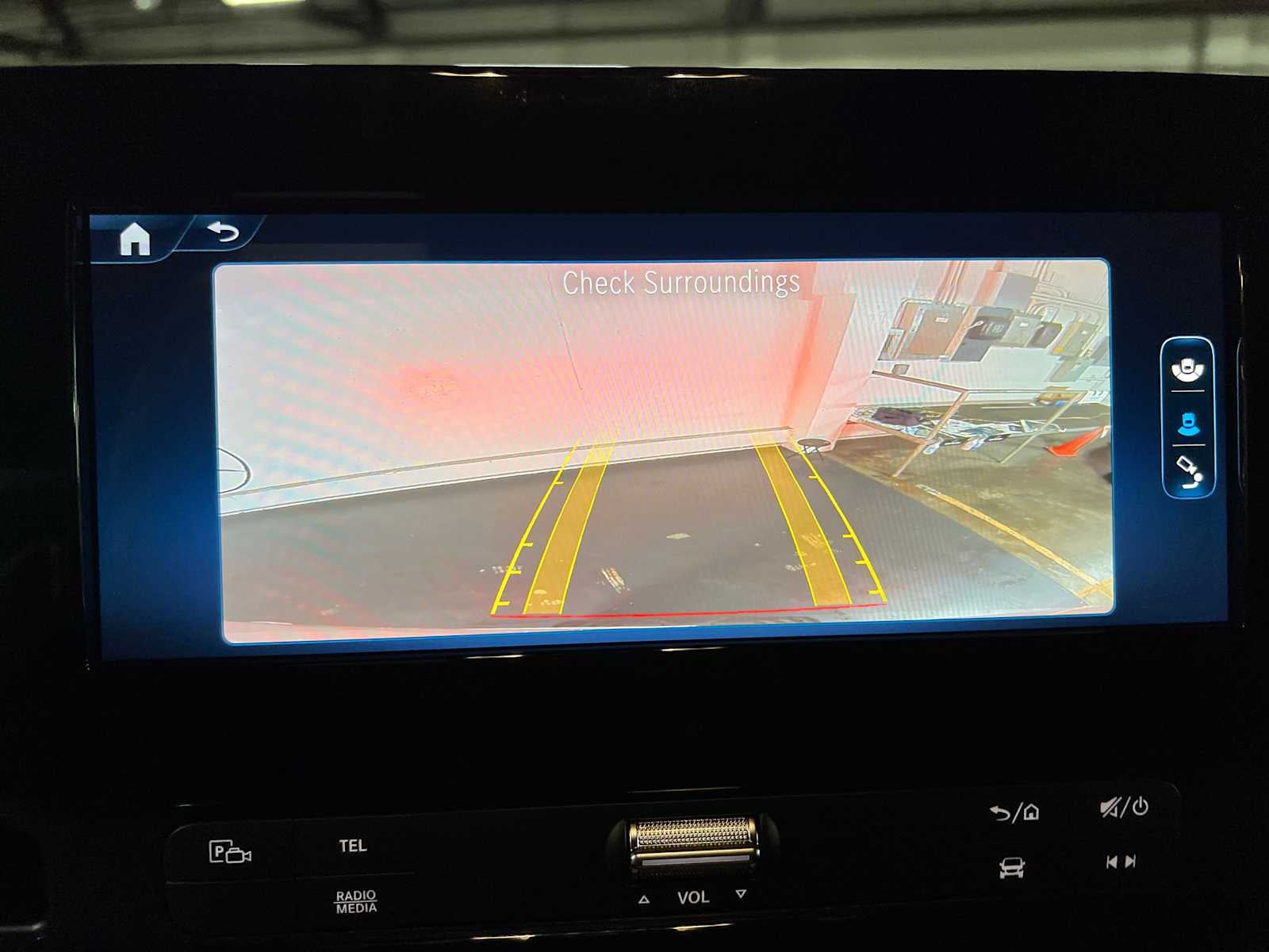 2025 Mercedes-Benz Sprinter Cargo Van 2500 Standard Roof I4 Diesel 144" RWD