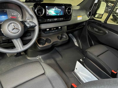 2025 Mercedes-Benz Sprinter Cargo Van 2500 Standard Roof I4 Diesel 144" RWD