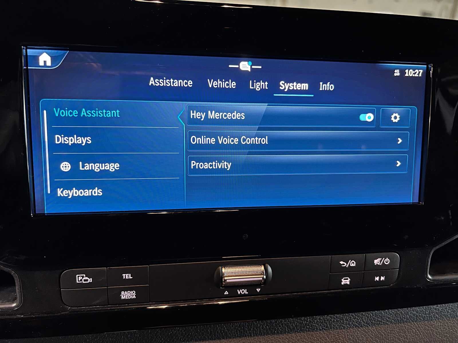 2025 Mercedes-Benz Sprinter Cargo Van 2500 Standard Roof I4 Diesel 144 RWD