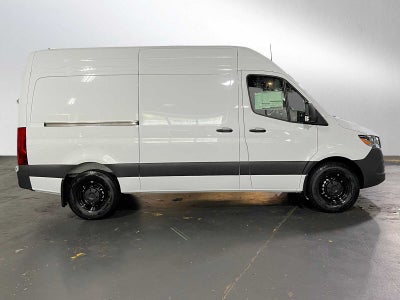 2026 Mercedes-Benz Sprinter 2500 Standard Roof I4 Diesel 144 RWD