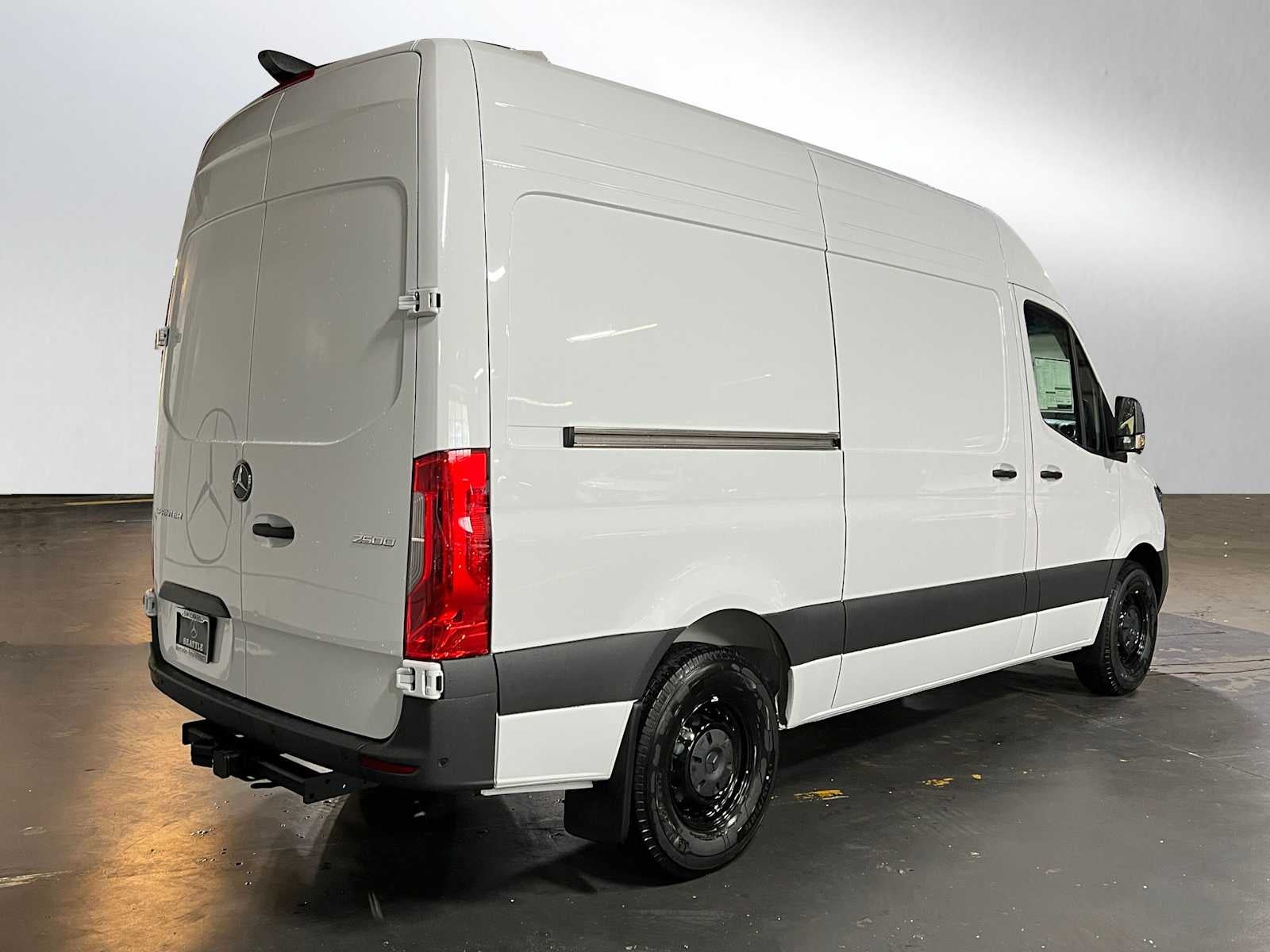 2026 Mercedes-Benz Sprinter 2500 Standard Roof I4 Diesel 144 RWD