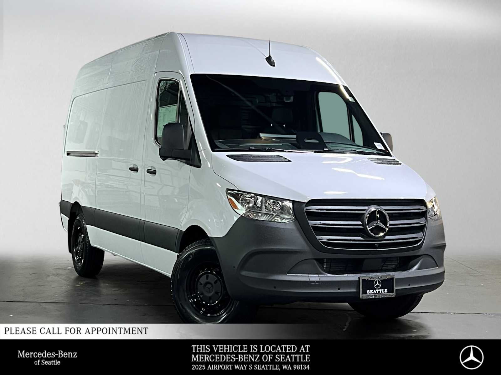 2026 Mercedes-Benz Sprinter 2500 Standard Roof I4 Diesel 144 RWD