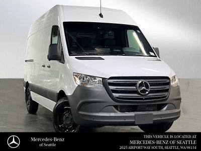 2026 Mercedes-Benz Sprinter 2500 Standard Roof I4 Diesel 144 RWD