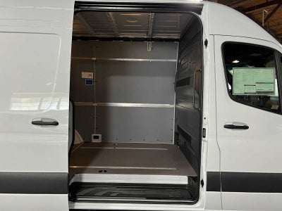 2026 Mercedes-Benz Sprinter 2500 Standard Roof I4 Diesel 144 RWD
