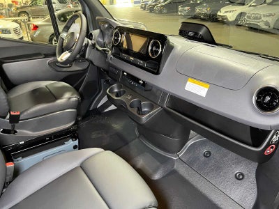 2026 Mercedes-Benz Sprinter 2500 Standard Roof I4 Diesel 144 RWD
