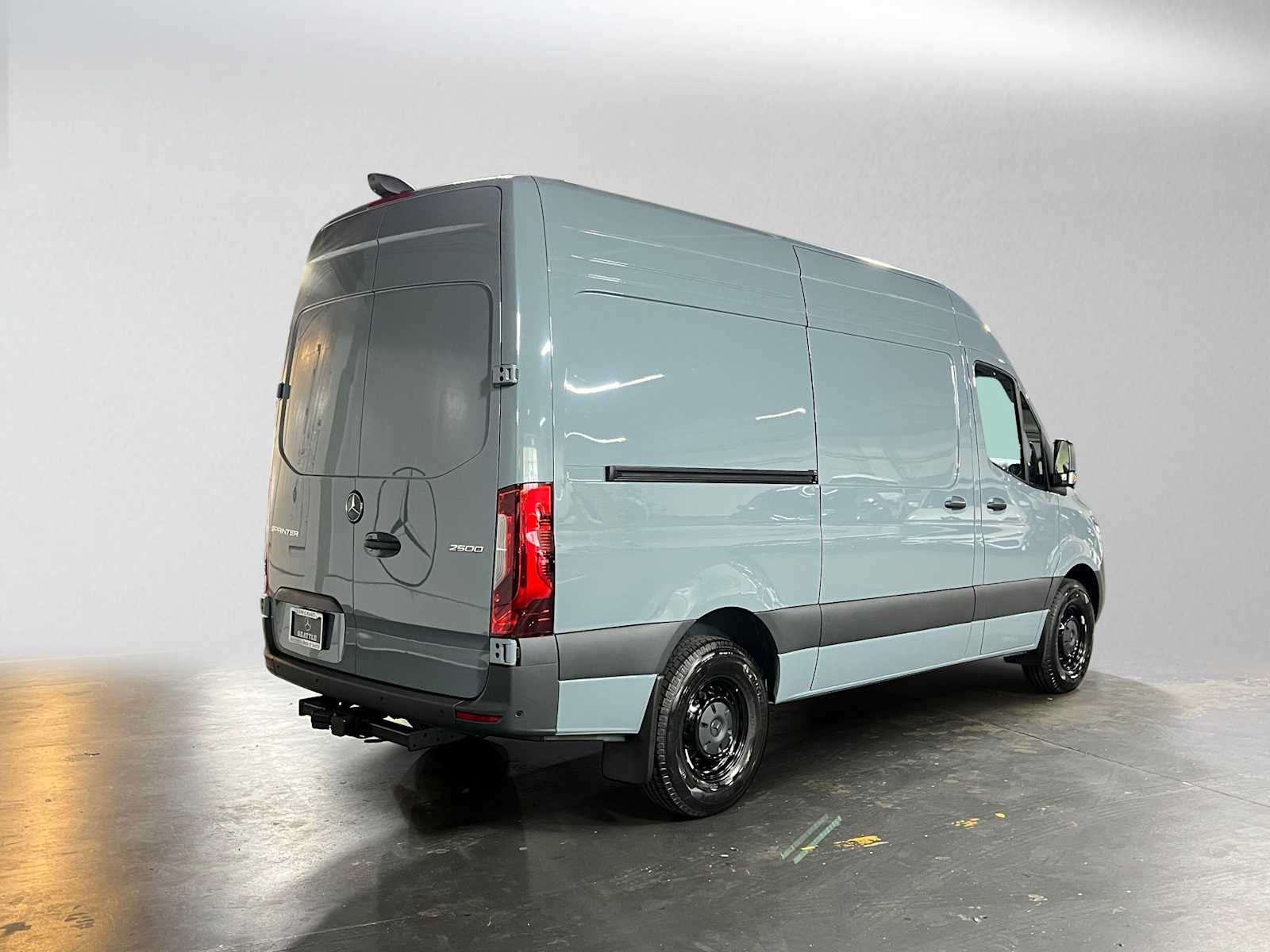 2026 Mercedes-Benz Sprinter 2500 Standard Roof I4 Diesel 144 RWD
