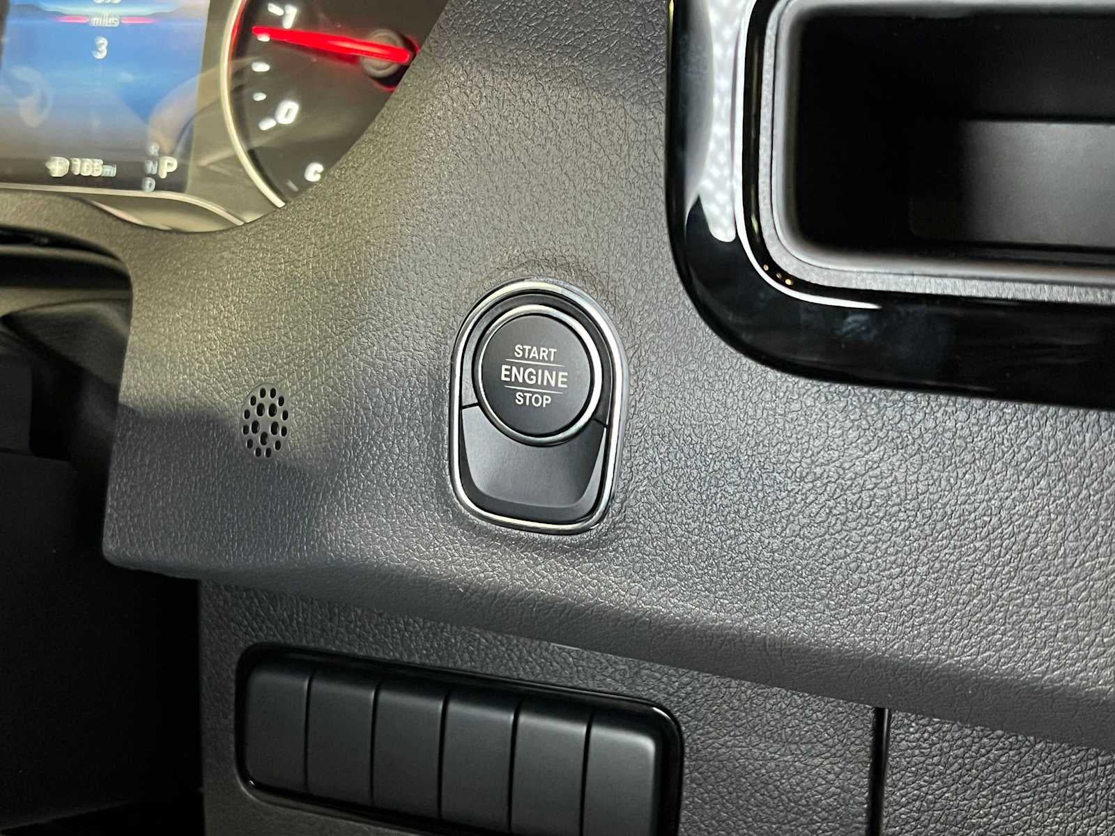 2026 Mercedes-Benz Sprinter 2500 Standard Roof I4 Diesel 144 RWD