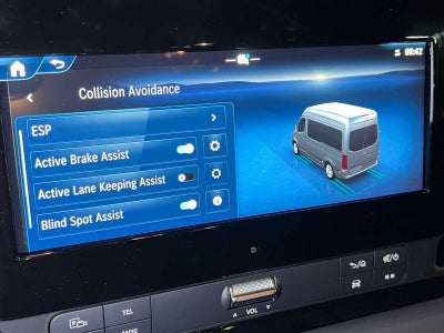 2026 Mercedes-Benz Sprinter 2500 Standard Roof I4 Diesel 144 RWD