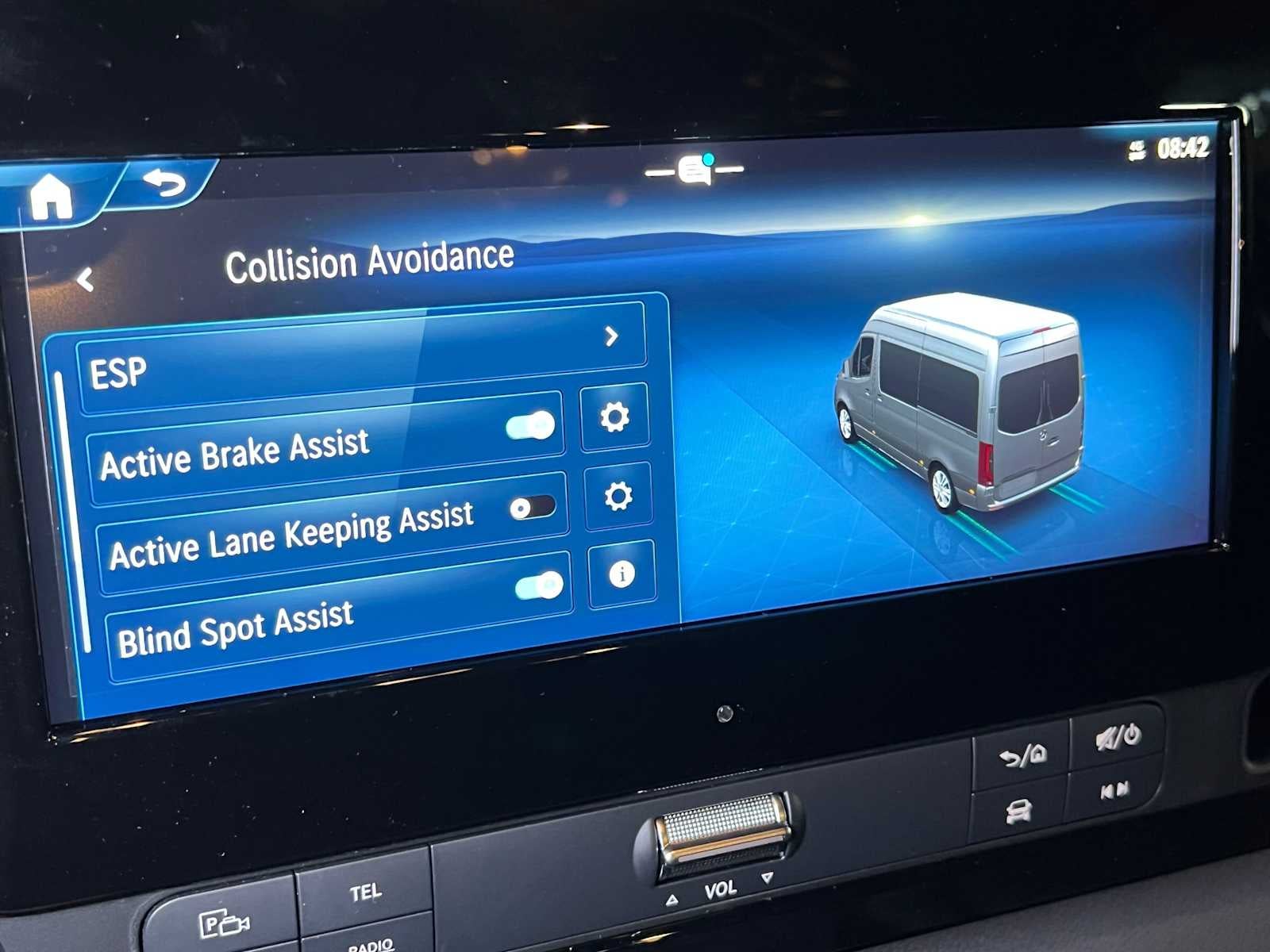 2026 Mercedes-Benz Sprinter 2500 Standard Roof I4 Diesel 144 RWD