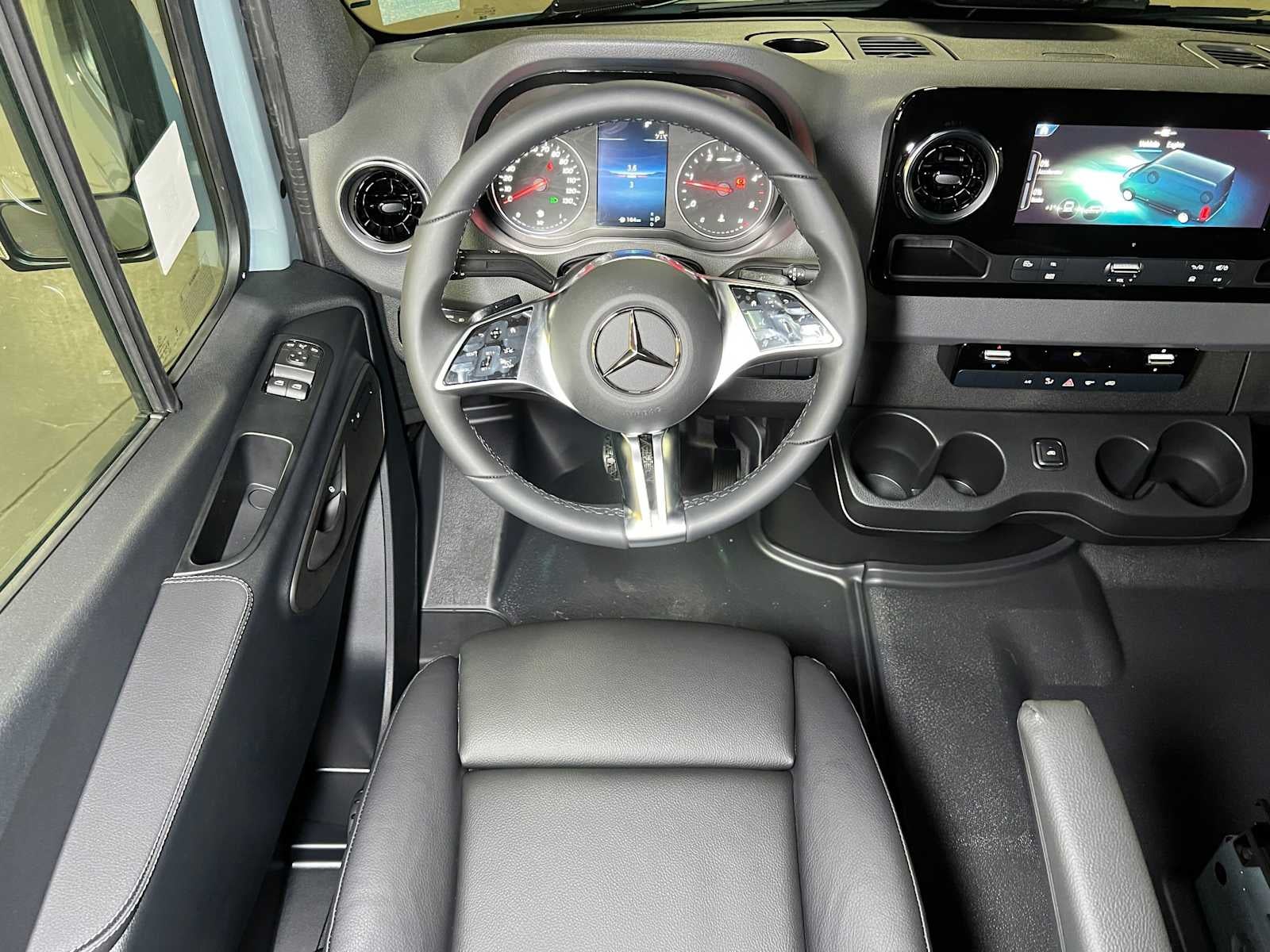 2026 Mercedes-Benz Sprinter 2500 Standard Roof I4 Diesel 144 RWD