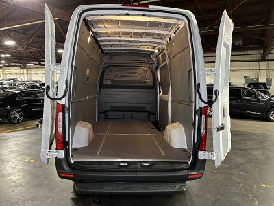 2026 Mercedes-Benz Sprinter Cargo 2500 Standard Roof I4 Diesel 144 RWD
