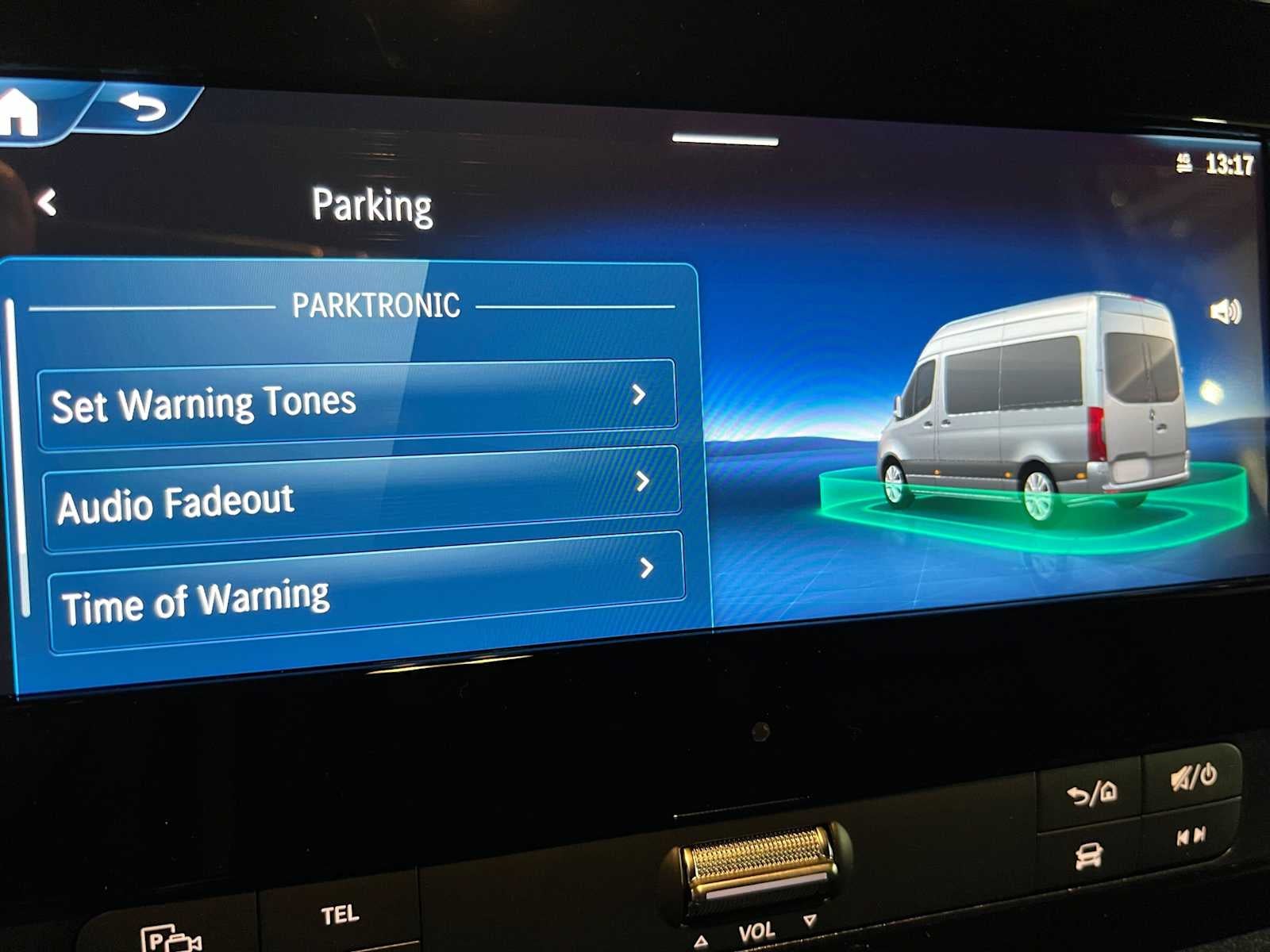 2026 Mercedes-Benz Sprinter Cargo 2500 Standard Roof I4 Diesel 144 RWD