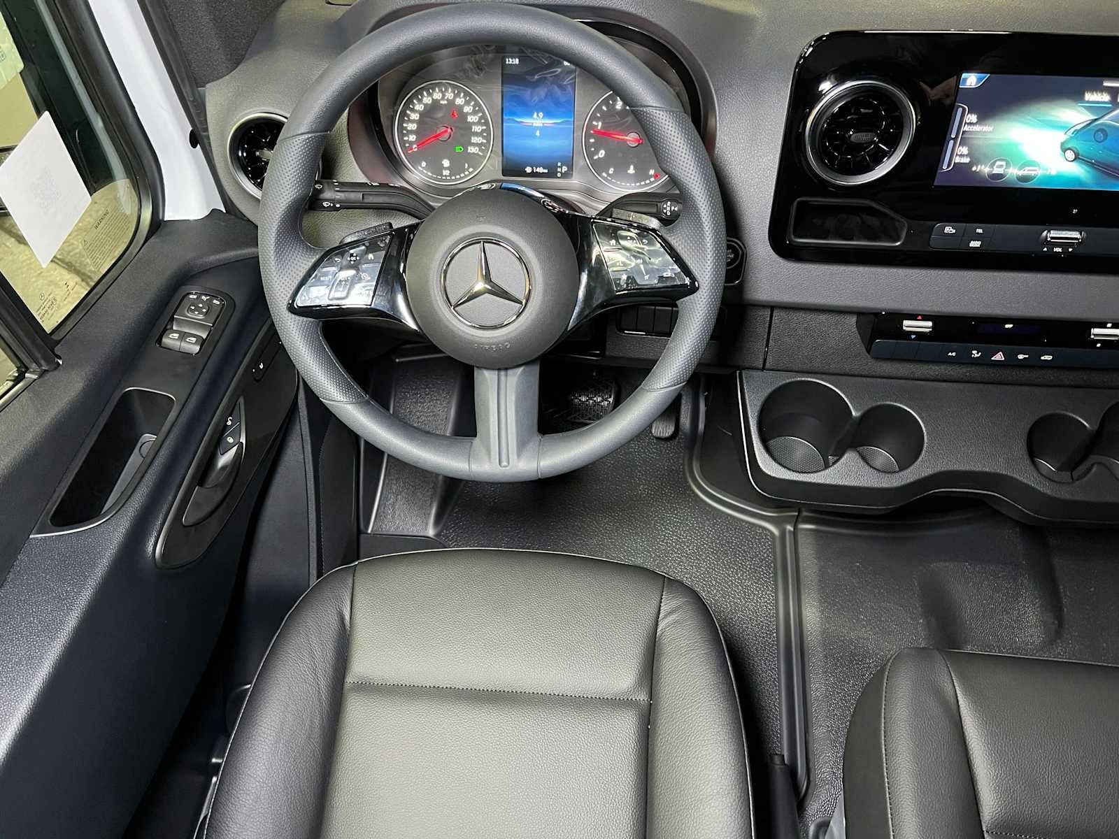 2026 Mercedes-Benz Sprinter Cargo 2500 Standard Roof I4 Diesel 144 RWD