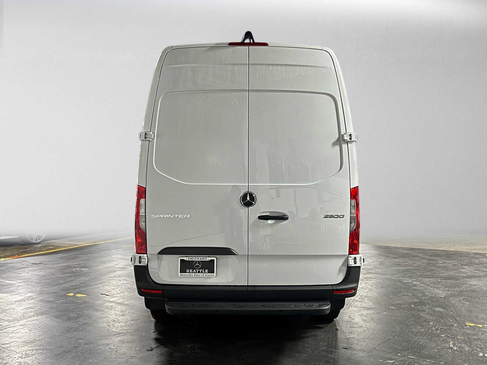 2026 Mercedes-Benz Sprinter Cargo 2500 Standard Roof I4 Diesel 144 RWD
