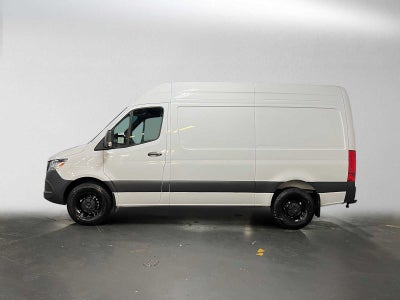 2026 Mercedes-Benz Sprinter Cargo 2500 Standard Roof I4 Diesel 144 RWD