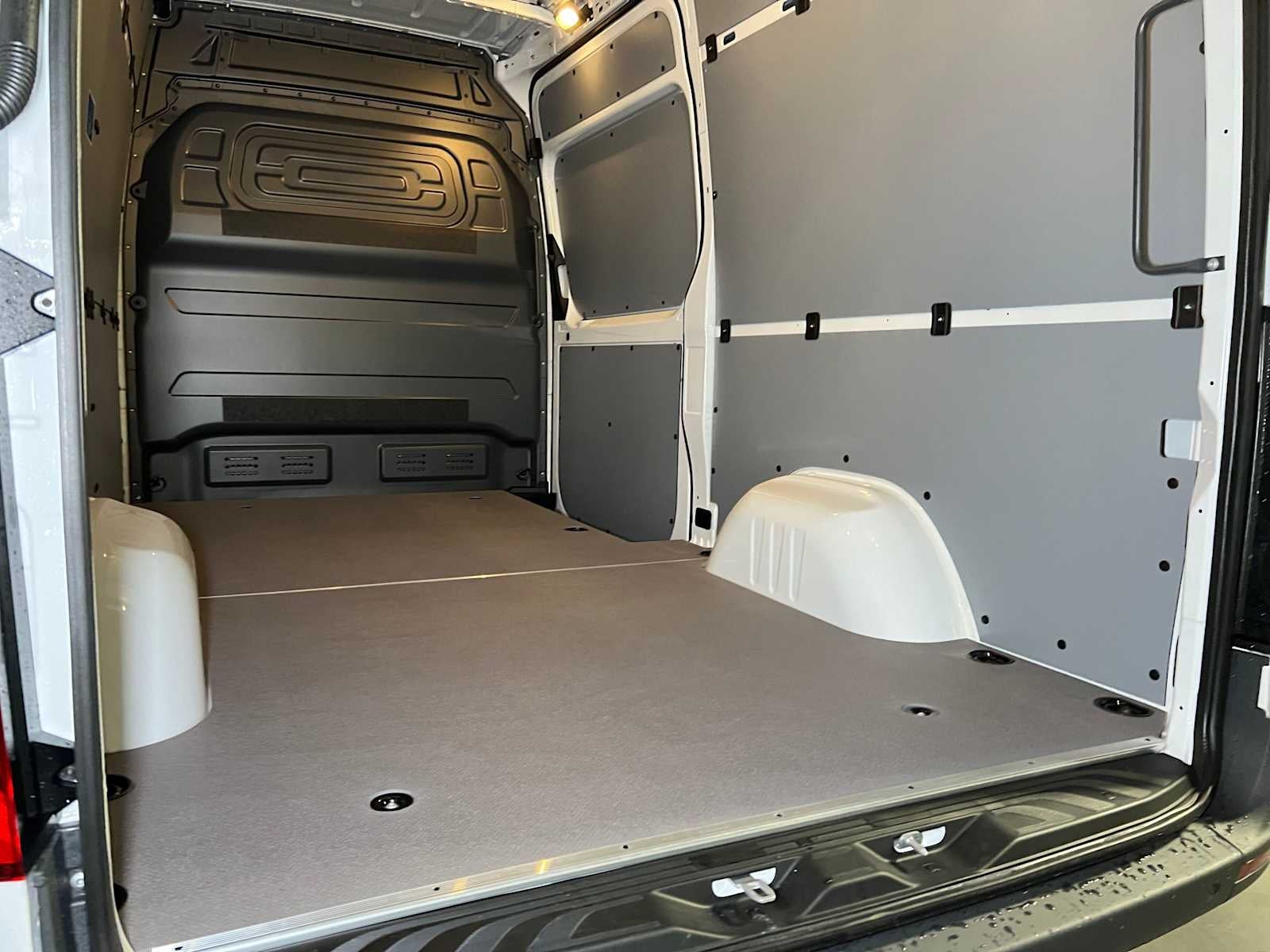 2026 Mercedes-Benz Sprinter Cargo 2500 Standard Roof I4 Diesel 144 RWD