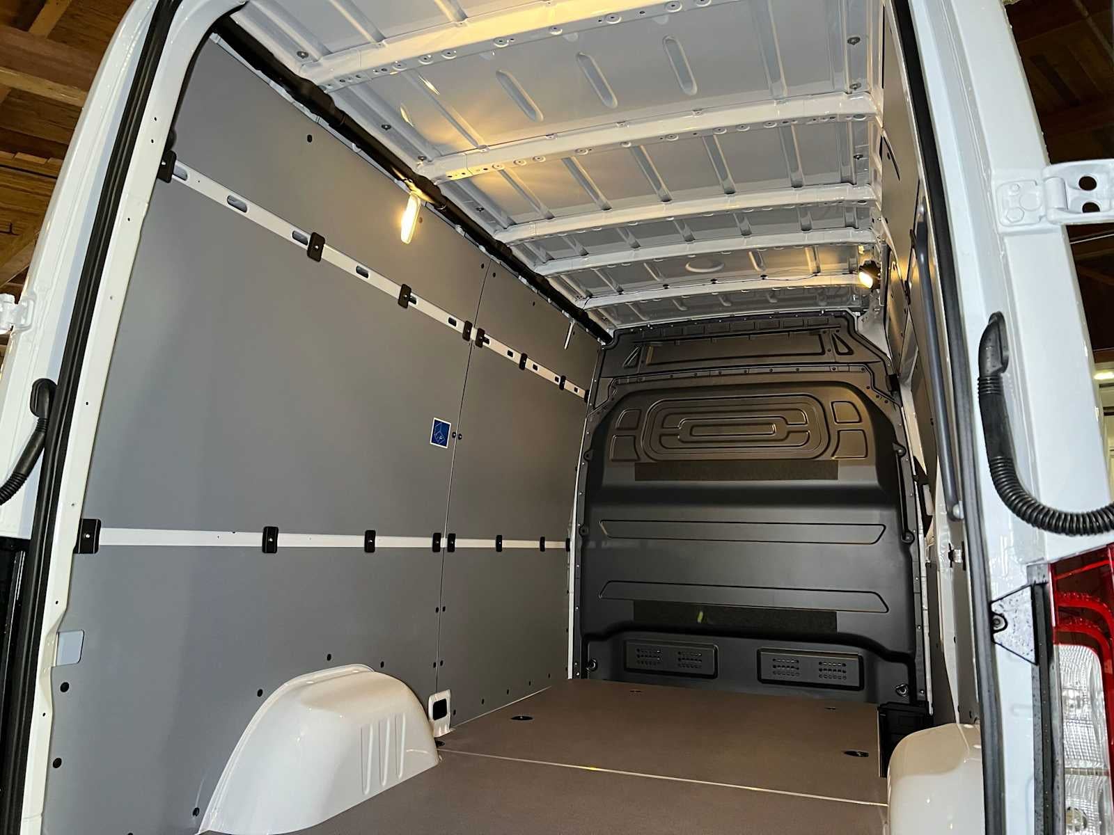 2026 Mercedes-Benz Sprinter Cargo 2500 Standard Roof I4 Diesel 144 RWD