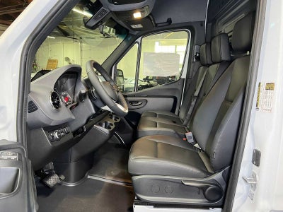 2026 Mercedes-Benz Sprinter Cargo 2500 Standard Roof I4 Diesel 144 RWD