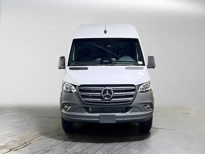 2026 Mercedes-Benz Sprinter Cargo 2500 Standard Roof I4 Diesel 144 RWD