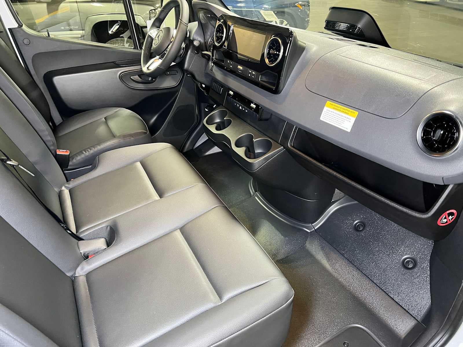 2026 Mercedes-Benz Sprinter Cargo 2500 Standard Roof I4 Diesel 144 RWD