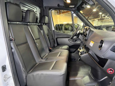 2026 Mercedes-Benz Sprinter Cargo 2500 Standard Roof I4 Diesel 144 RWD