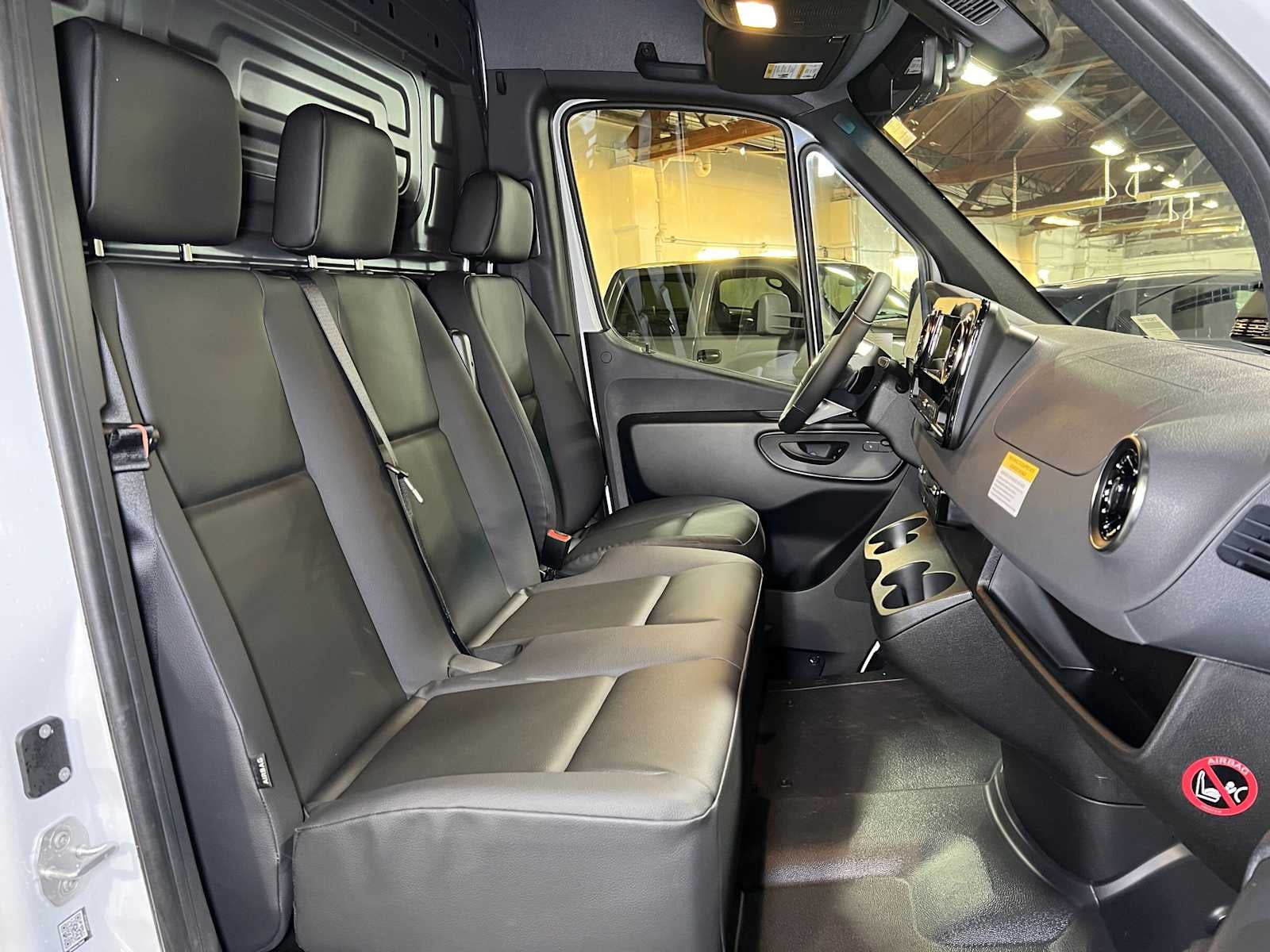 2026 Mercedes-Benz Sprinter Cargo 2500 Standard Roof I4 Diesel 144 RWD
